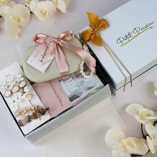 Bridesmaid Bliss - Proposal & Pampering Gift Box